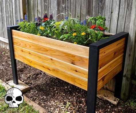 diy planter box with metal|homemade planter boxes outdoor.